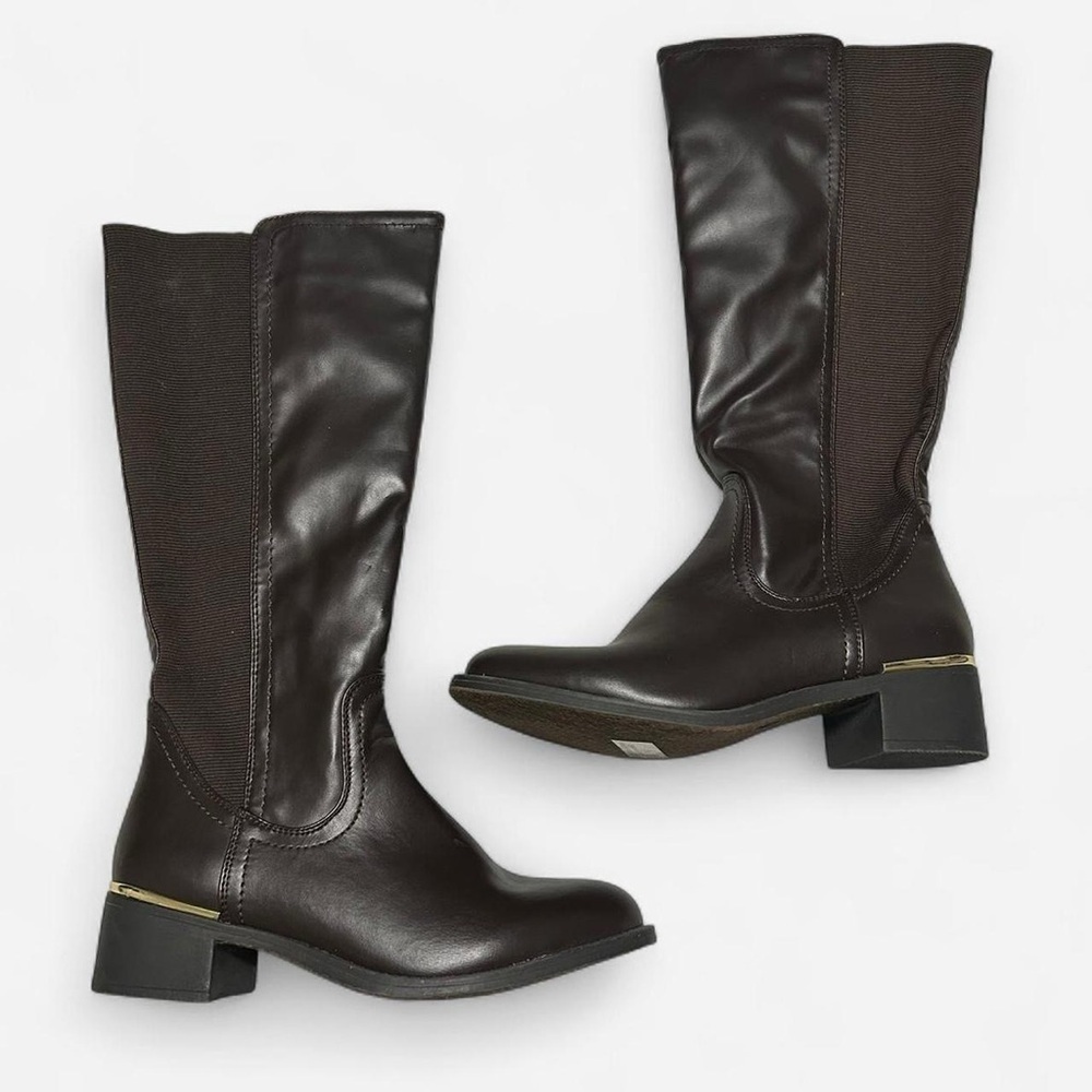 Chic Dark Brown Heeled Boots